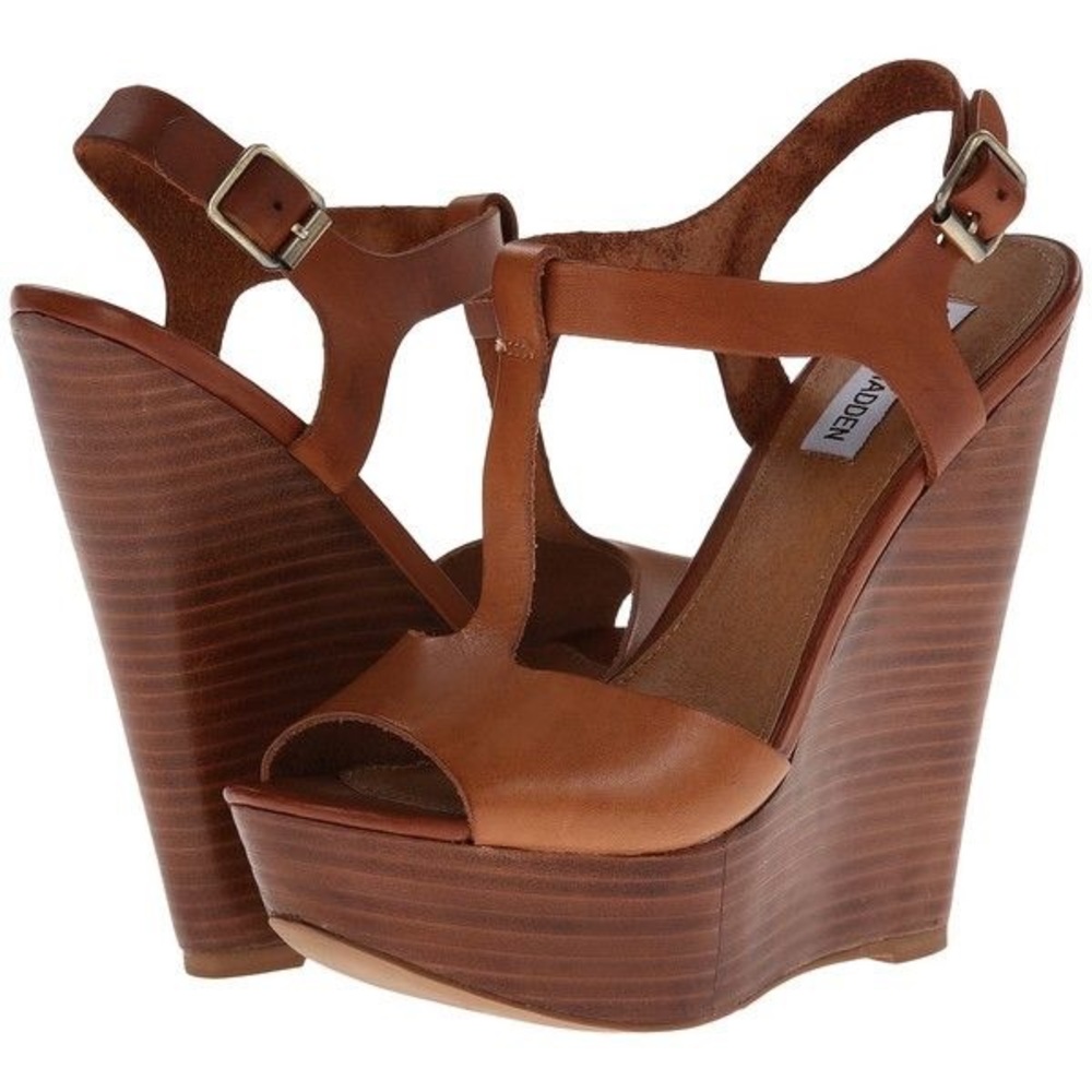 Steve Madden brown wedges—must go!